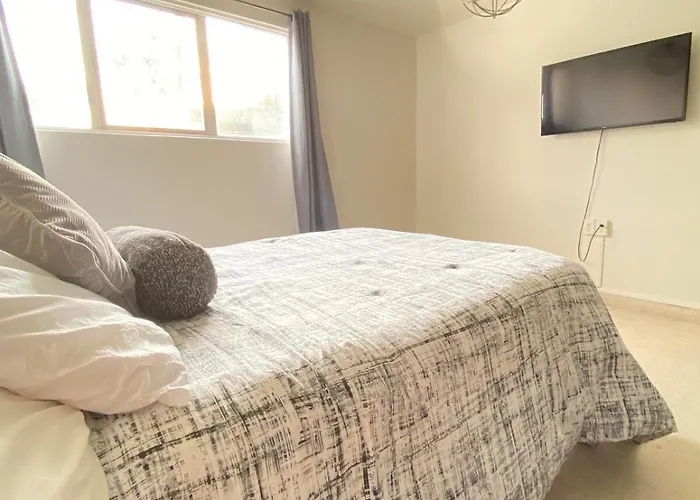 Apartment Beautiful 10 Minutes From The Banorte Stadium *