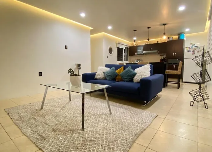 Beautiful 10 Minutes From The Banorte Stadium Apartment *